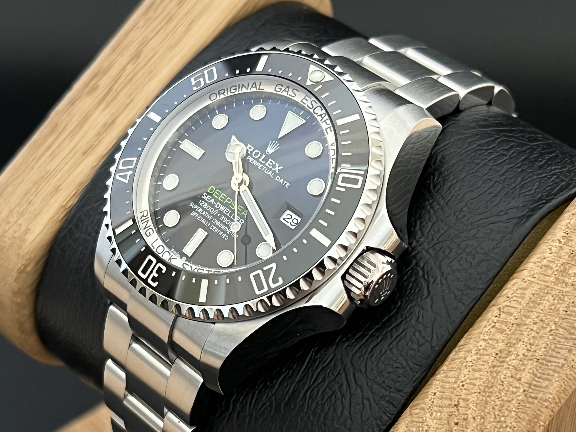 126660_02.jpg